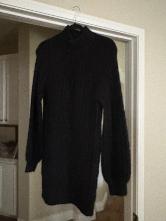 Abercrombie & Fitch Dresses & Skirts - Abercrombie mock neck sweater dress